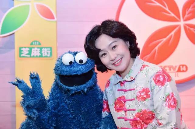 雞年春節(jié)，芝麻街的小伙伴們又來(lái)陪我們《過(guò)年啦》！