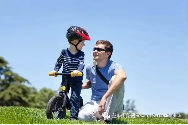 芝麻街英語想要邀請(qǐng)各位小朋友來完成“平衡挑戰(zhàn)”！