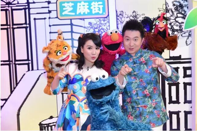 2017年芝麻街陪您《過年啦》