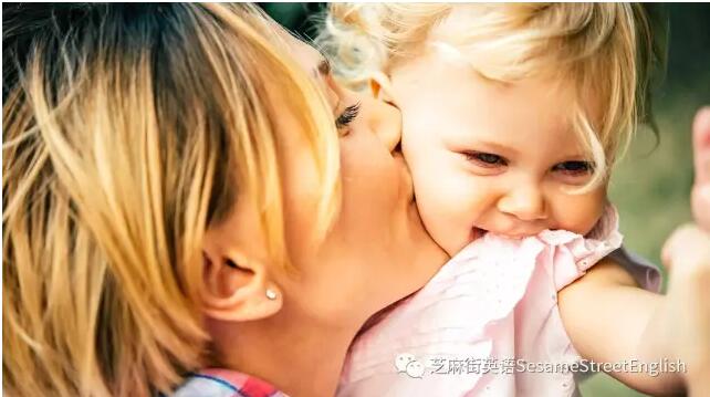 芝麻街活動母親節(jié)“親親媽媽”
